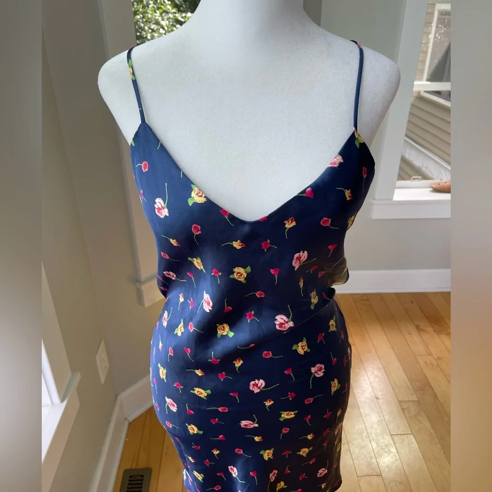 Victoria’s Secret Navy Floral Strappy Backless Slip Dress Size Small